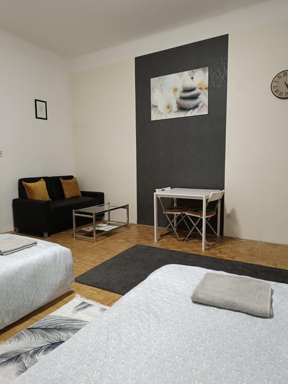 Wohnung In Der Naehe Wiener Stadthalle Und Zentrum 9 מראה חיצוני תמונה
